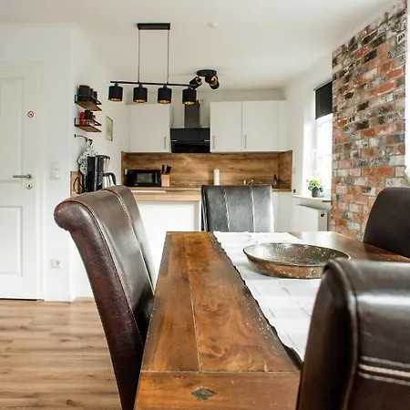 Designapartment Im Herzen Der Altstadt - 7 Guests - 3 Bedrooms - 2 Bathrooms Limburg an der Lahn Exterior photo