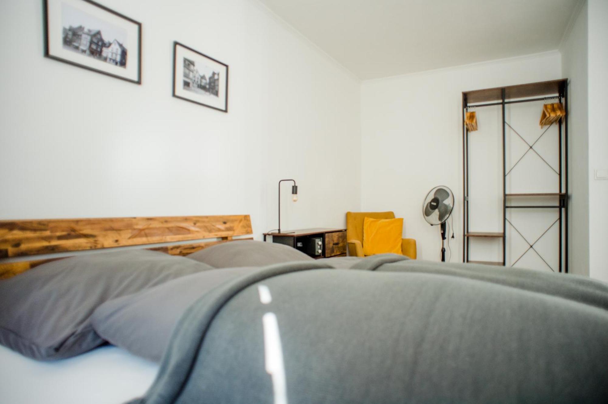 Designapartment Im Herzen Der Altstadt - 7 Guests - 3 Bedrooms - 2 Bathrooms Apartment *